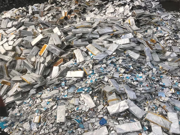 大量回收蜜桃色色视频廢料